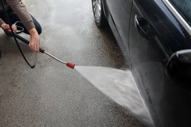 Why Choose Our Certified Pressure Washing Experts for Your Project Needs in Deale, MD?